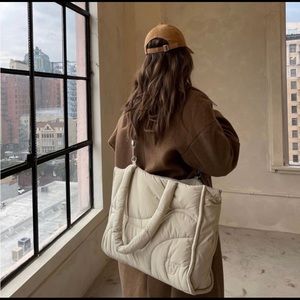 Thirty years drift tote bag